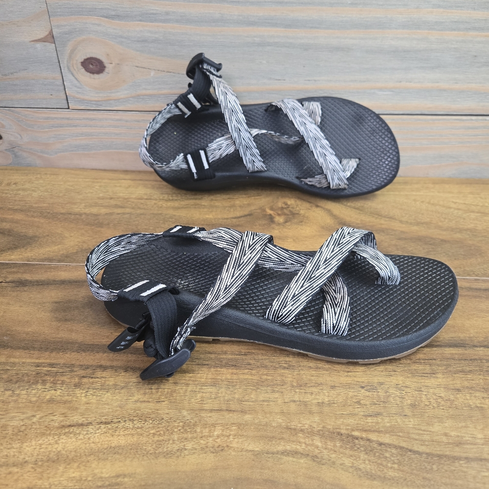 Chaco Women's ZCloud 2 Sandal Trap Zebra Stripe Adjustable Strap Toe Loop Sz 10